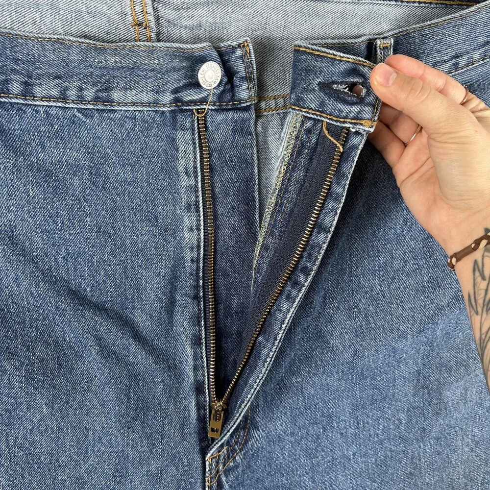 Levis 550 Jeans Mens 50x30 Medium Wash Blue Denim Relaxed Tapered Zip Fly